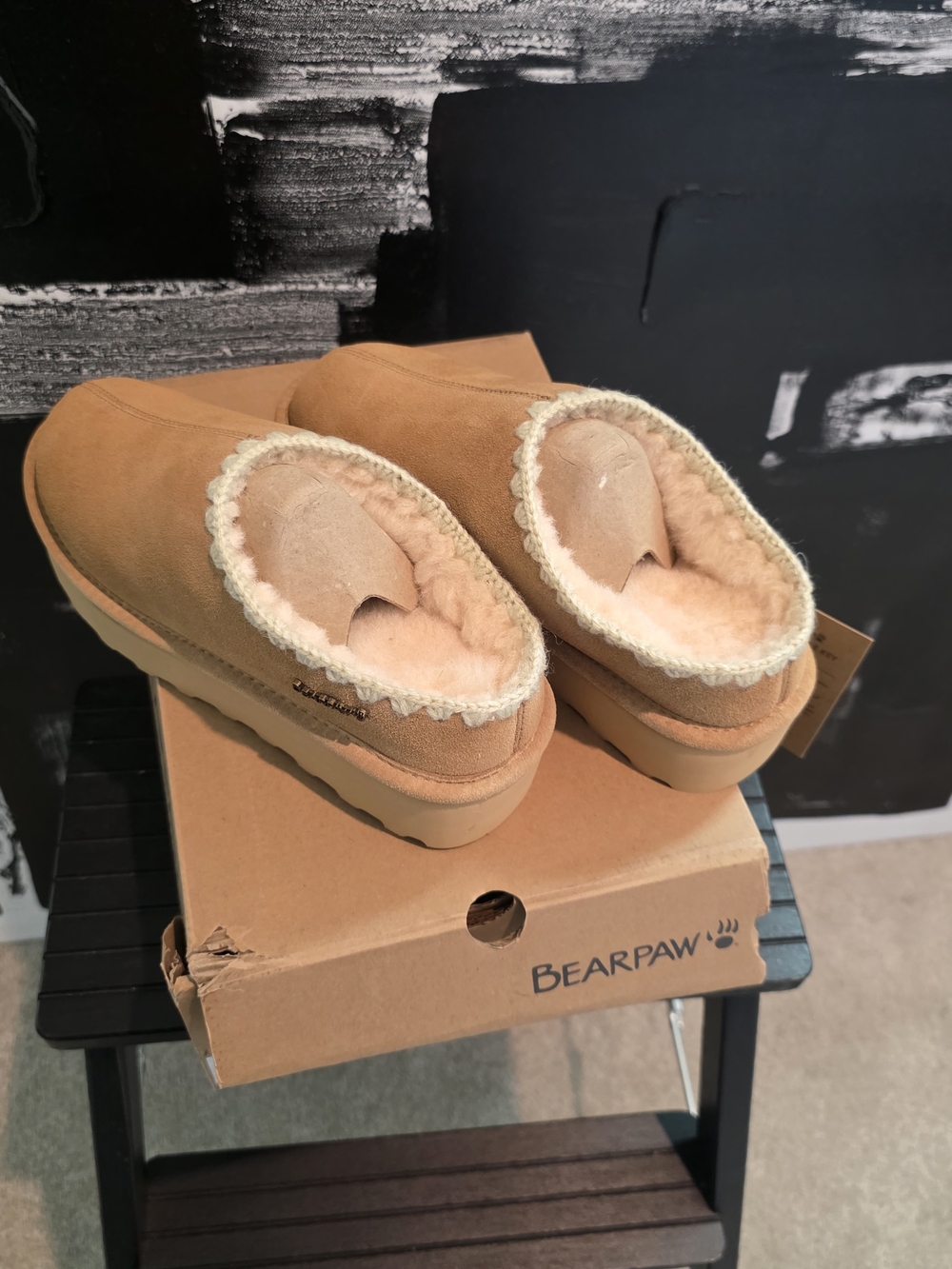BEARPAW Boots in Crochet Martis Iced Coffee - Picture 5 of 5